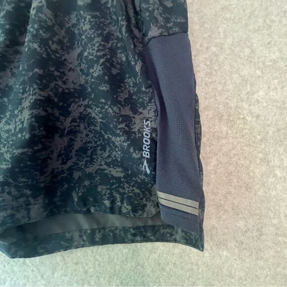 Brooks Blue and Slate Blue Womens Running Shorts Large #02 - Picture 5 of 5